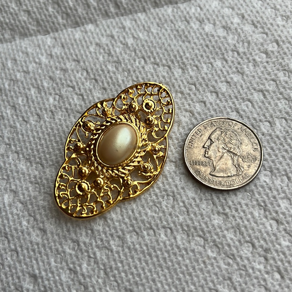 Vintage Brooch